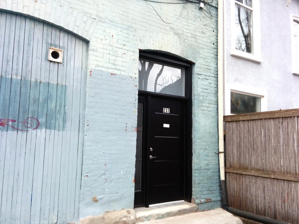 Bnbto Toronto Exterior photo
